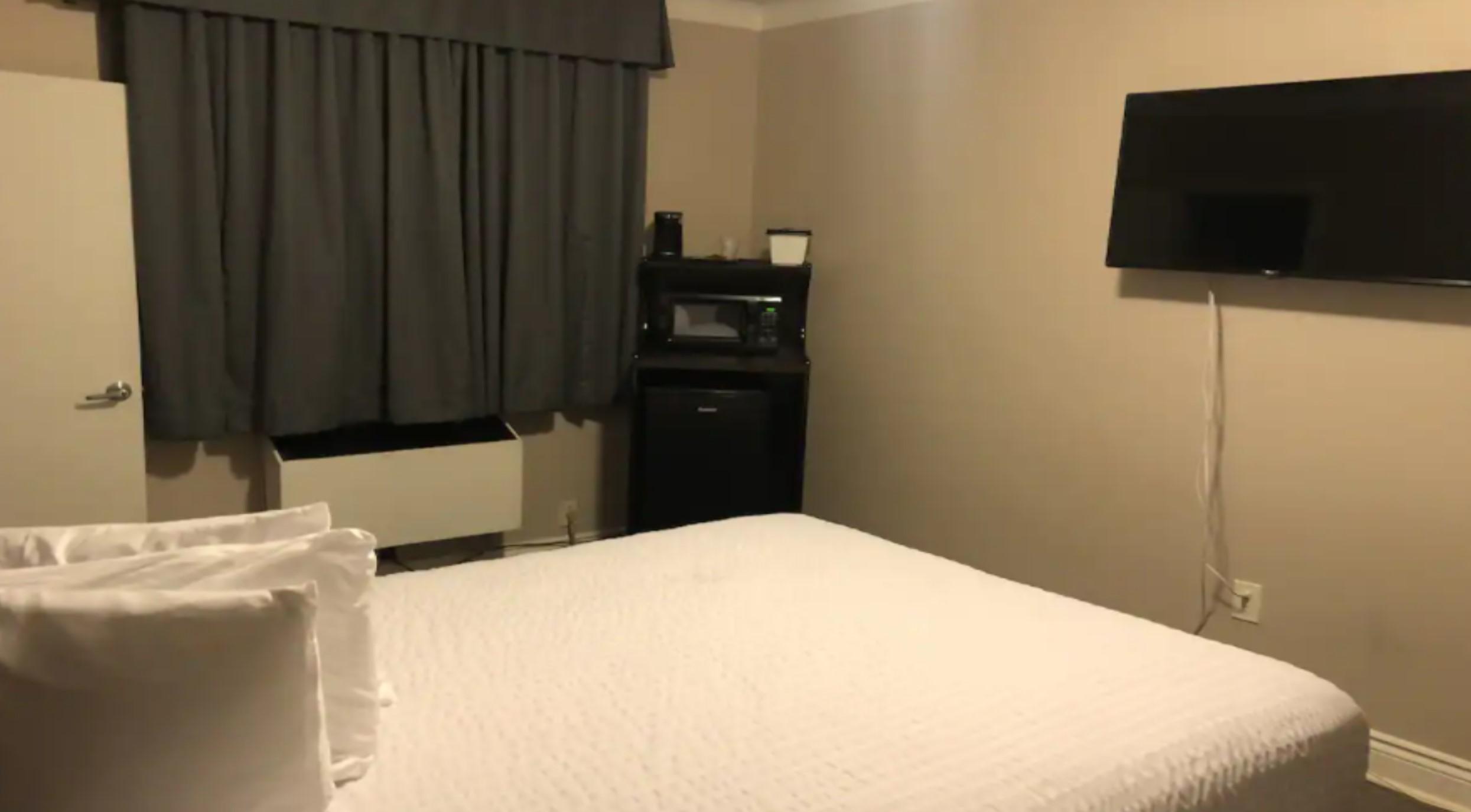 Travelodge By Wyndham London Ontario Exterior foto